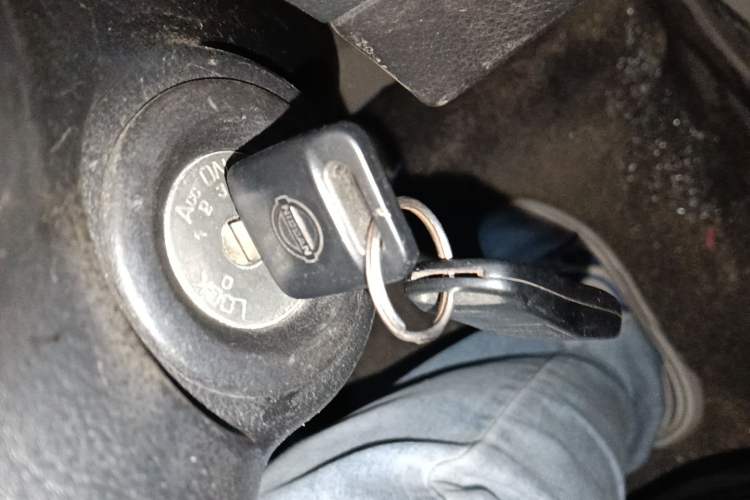 Used Nissan Livina 2010 Jingyue Edition 1.6L Automatic All-in-One Model Vehicle Key