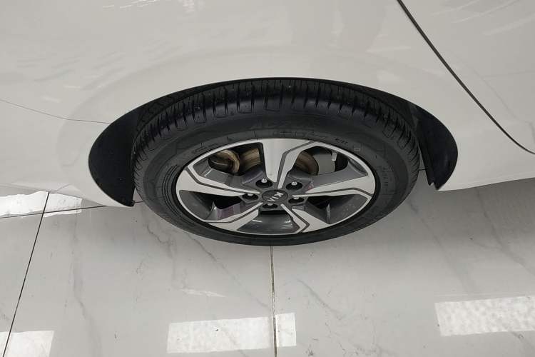 Used Kia K3 2019 1.5L CVT New Sharp Edition
