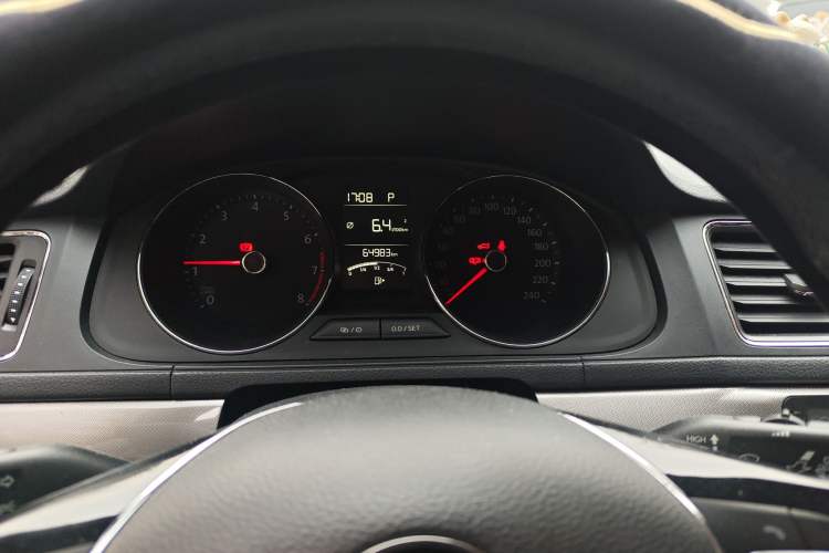 Used Volkswagen Lavida 2017 1.6L Automatic Comfort Edition