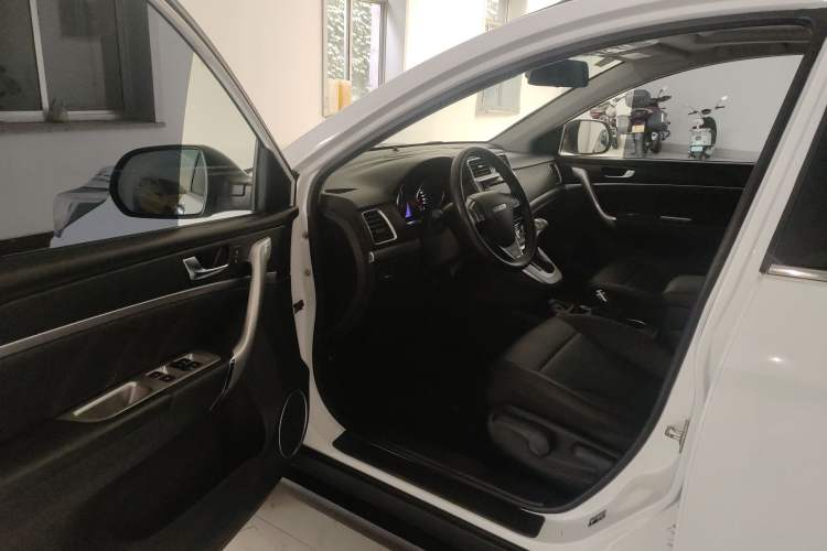 Used Haval M6 2019 1.5T DCT Two-Wheel Drive Elite Version China VI Standard