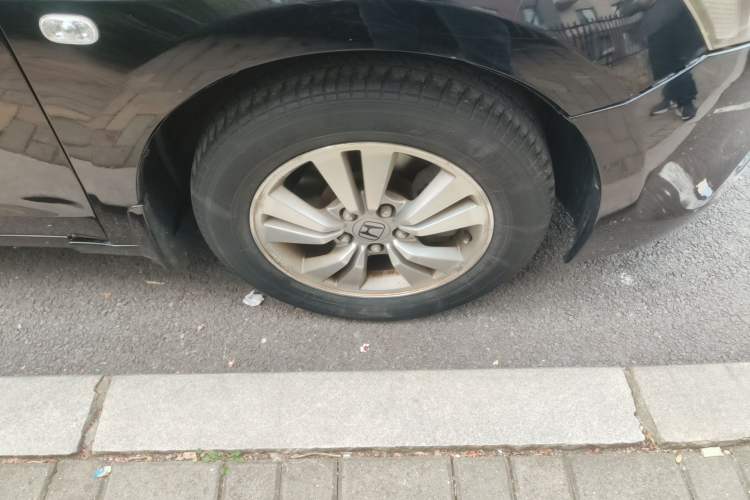 Used Honda Accord 2010 2.0L EX Right Front Wheel Hub