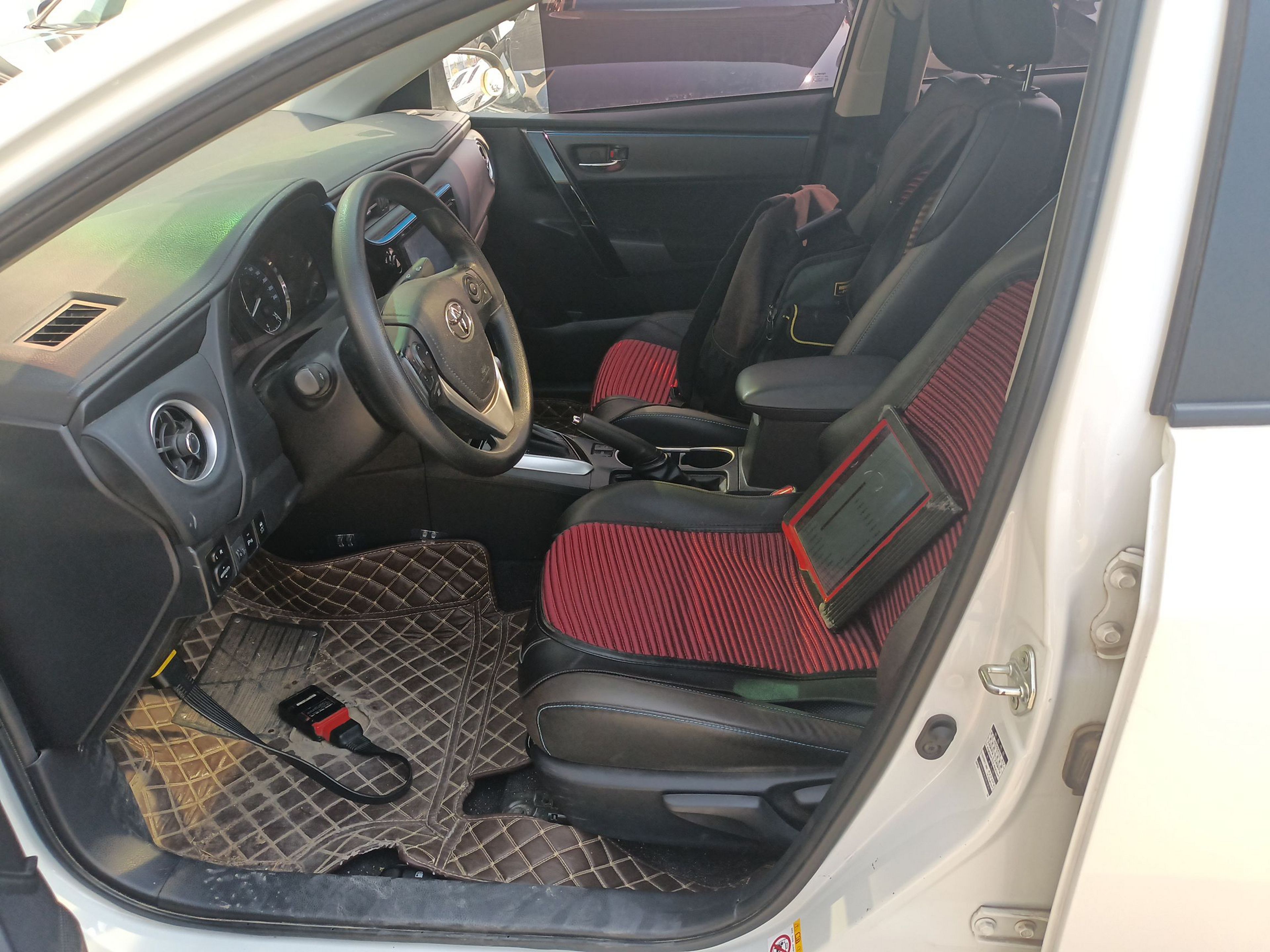 Interior delantero