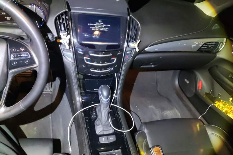 Used Cadillac ATS-L 2014 28T Leading Model
