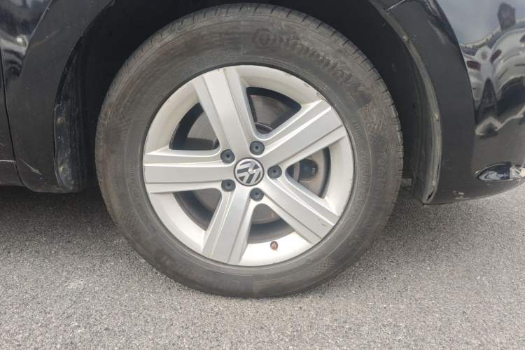 Used Volkswagen Sharan 2013 1.8TSI Comfort Model Euro IV
