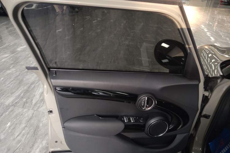 Used MINI MINI 2020 1.5T COOPER Artist Five-Door Edition