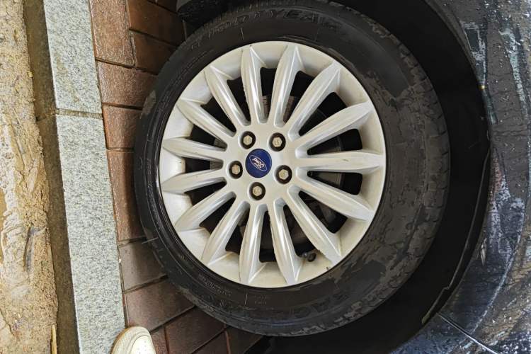 Used Ford Mondeo 2011 2.0L GTDi 200 Luxury Edition