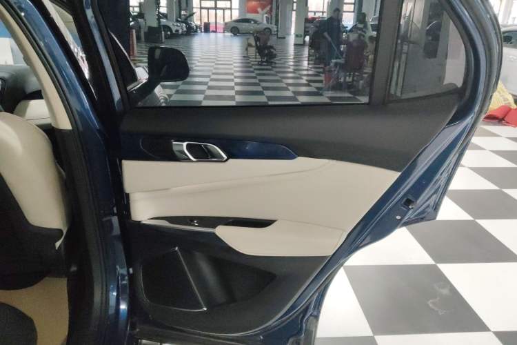 Used Lynk & Co 01 2017 2.0T Two-Wheel Drive Zhaopu Version