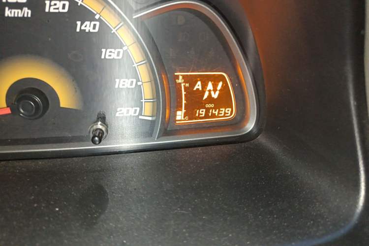 Used Chevrolet Sail 2013 Sedan 1.2L AMT Ideal Edition Odometer Close Up