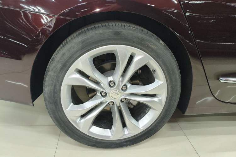 Used Buick LaCrosse 2022 Avenir Flagship Model
