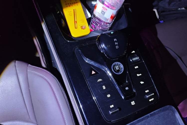 Used BYD Han 2020 EV Long-Range Luxury Model Gear Lever