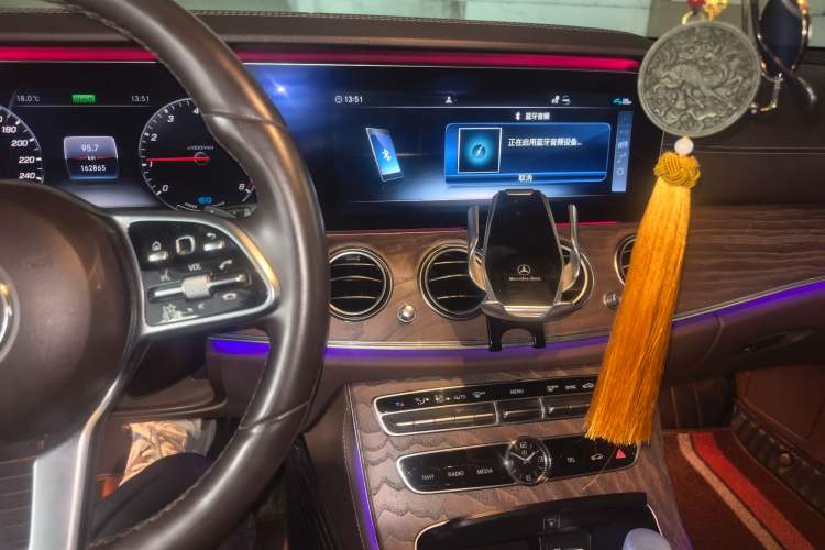 Used Mercedes-Benz E-Class 2019 E 260 L