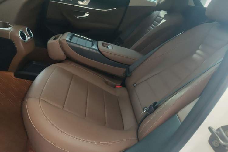 Used Mercedes-Benz E-Class 2019 Restyled E 300 L Sport Luxury Edition Left Rear Seat
