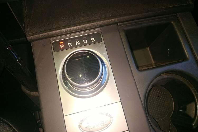 Used Land Rover Discovery 2020 3.0 SC V6 SE