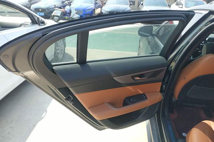 Used Jaguar XEL 2023 2.0T 250 PS R-DYNAMIC S Advanced Sport Edition