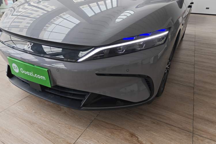 Used BYD Han 2025 DM-i Intelligent Driving Edition 125KM LiDAR Flagship Model
