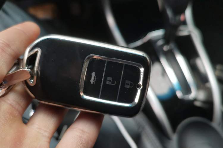 Used Honda Crider 2016 1.8L CVT Luxury Edition
