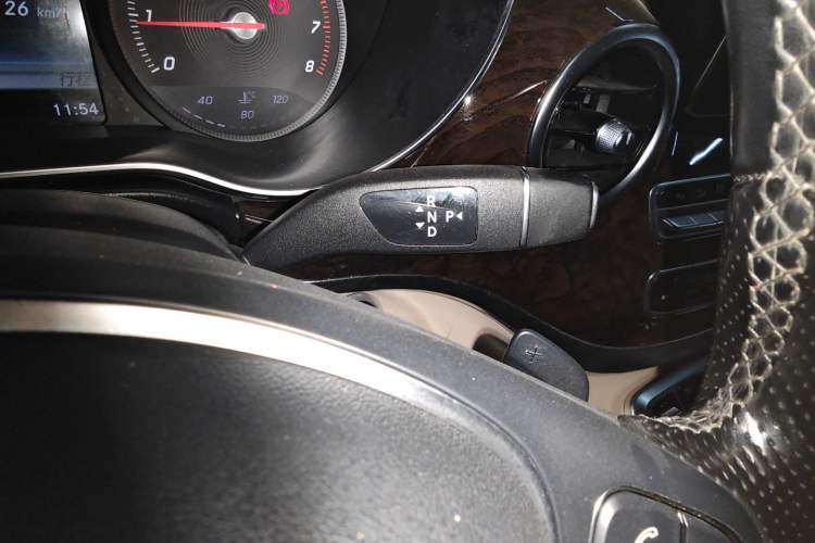 Used Mercedes-Benz V-Class 2016 V 260 Prestige Edition
