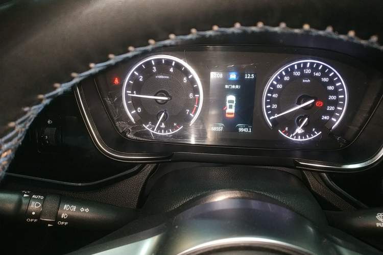 Used Dongfeng Fengon ix5 2019 220T Manual Smart Version China VI Standard