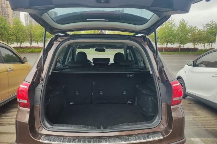 Used Haval H6 2015 Sport Edition 1.5T Automatic Two-Wheel Drive Luxury Model