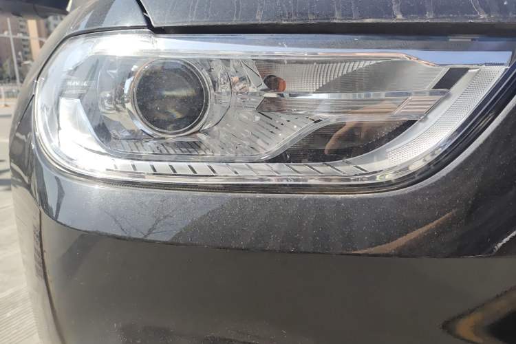 Used Haval H2 2018 Blue-Label 1.5T Dual-Clutch Two-Wheel-Drive Luxury Model