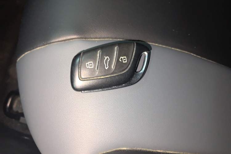 Used Roewe Clever 2022 311km QiQi BoBo Edition
