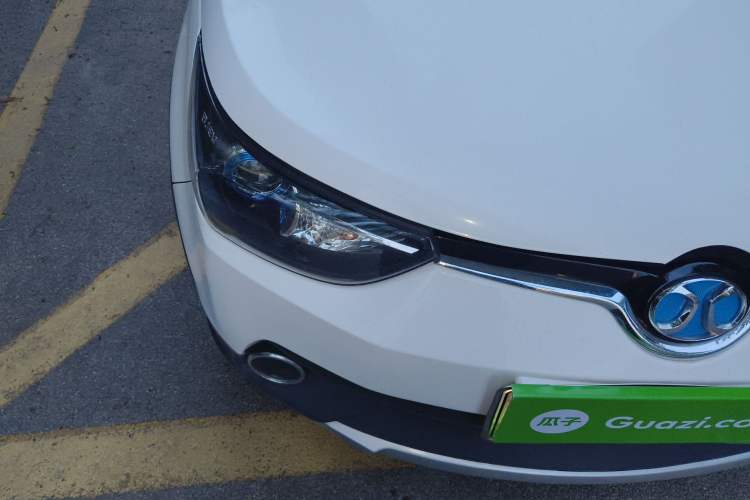 Used BAIC New Energy EC 2018 EC220 Standard Edition Right Front Headlight