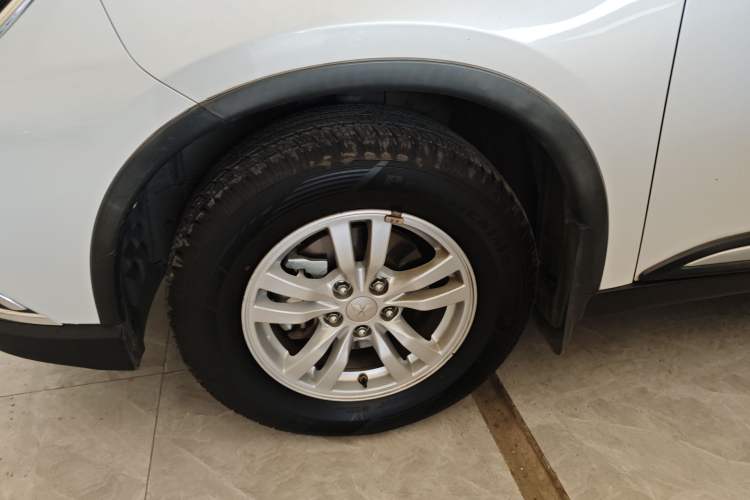 Used Mitsubishi Outlander 2018 2.0L Two-Wheel Drive Fashion Edition 5 Seats Exterior 4