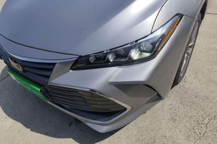 Used Toyota Avalon 2019 2.0L Luxury Edition China VI Standard
