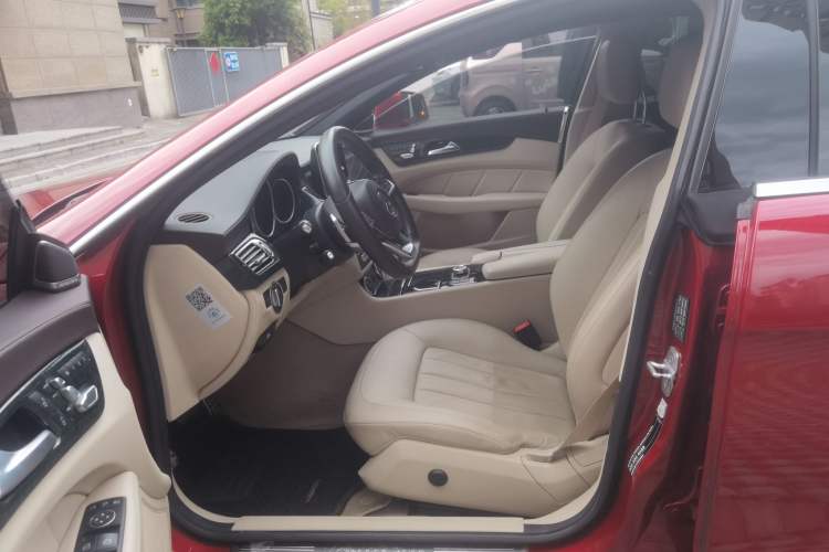 Used Mercedes-Benz CLS 2017 CLS 320 Elegant Edition Left Front Seat