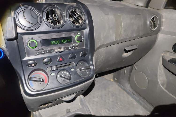 Used Wuling Hongguang 2014 1.2L Base Model China IV
