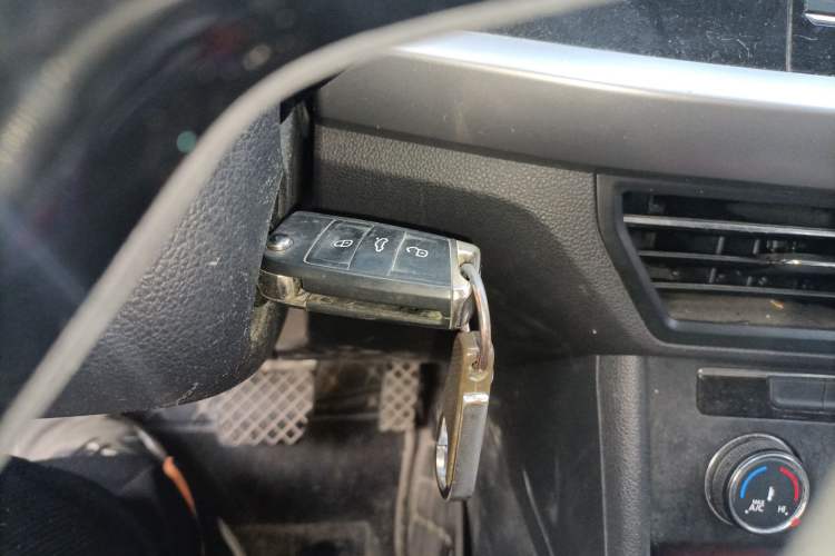 Used Volkswagen Lavida 2019 1.5L Automatic Comfort Edition China VI Standard Vehicle Key