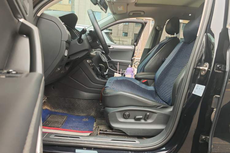 Used Volkswagen Tiguan L 2021 330TSI Automatic Two-Wheel Drive R-Line Enhanced Edition