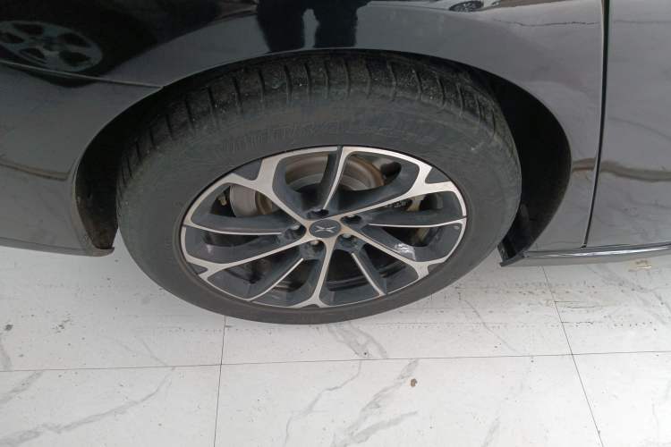 Used XPeng P7 2022 480G+ Right Rear Wheel Hub