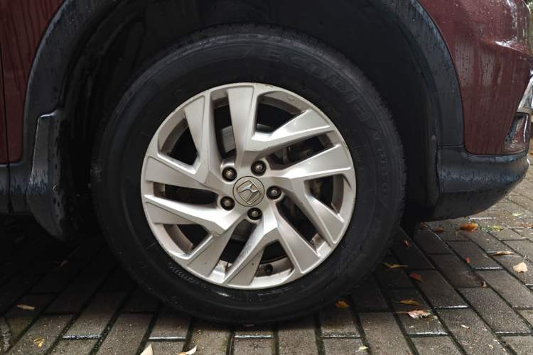 Used Honda CR-V 2015 2.4L two-wheel drive luxury version