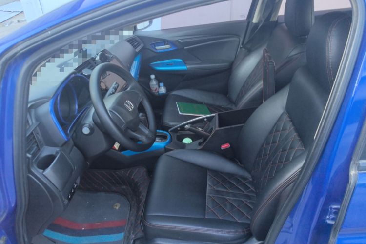 Used Honda Fit 2018 1.5L CVT Comfort Sunroof Version Left Front Seat