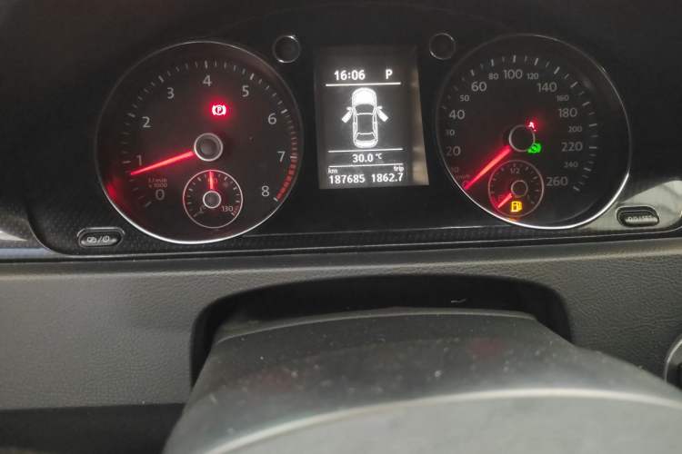 Used Volkswagen Magotan 2013 1.8TSI Luxury Model