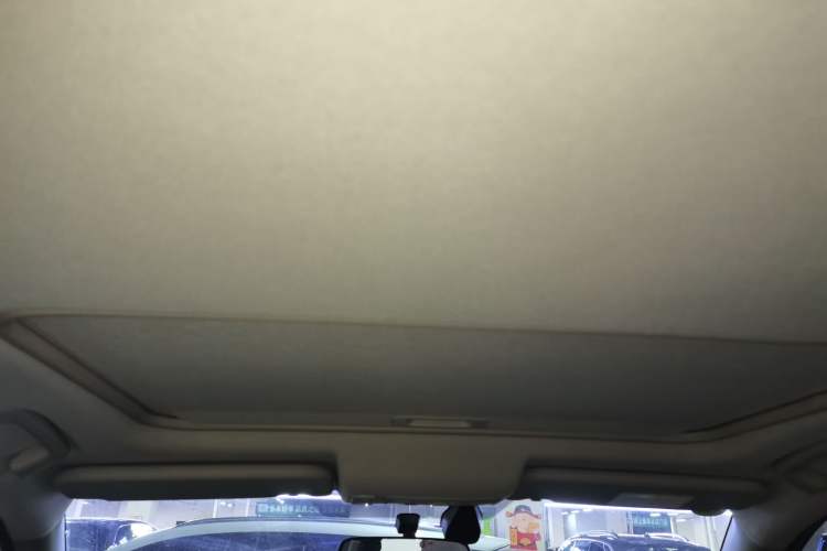 Used Mitsubishi Pajero Sport 2013 3.0L Automatic 4x4 Flagship Edition Headliner