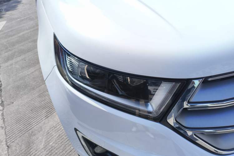 Used Ford Edge 2018 EcoBoost 245 Two-Wheel-Drive Titanium 7-Seater China V Standard