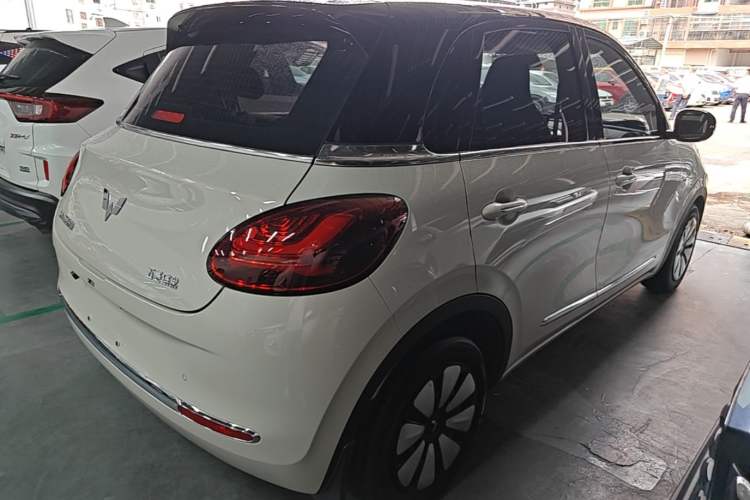 Used Wuling Bingo 2023 410 km Lingxi Deluxe Edition
