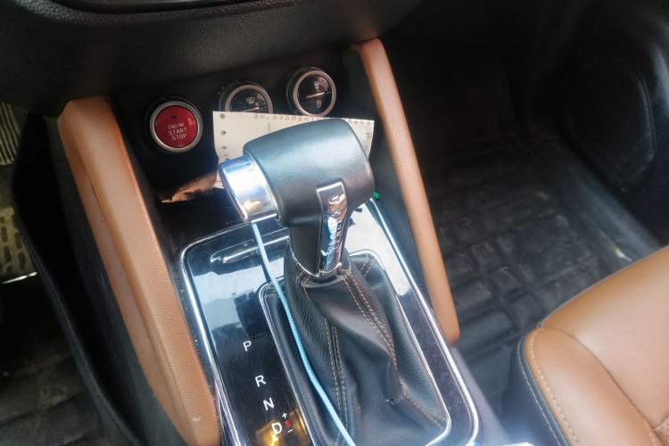 Used Oshan CX70 2017 CX70T 1.5T Automatic Luxury Edition