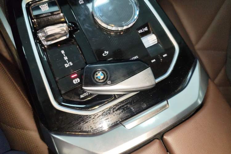 Used BMW 7 Series 2023 735Li M Sport Package
