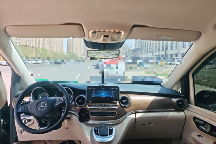 Used Mercedes-Benz V-Class 2022 V 260 L Long-wheelbase Luxury Edition