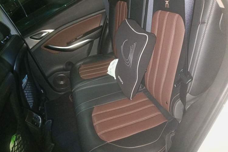 Used BYD Song New Energy 2017 Song DM 1.5TID All-Wheel Drive Prestige Model Left Rear Seat