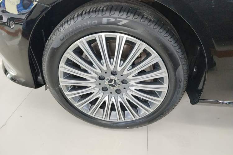 Used Mercedes-Benz E-Class 2023 E 300 L Stylish Model