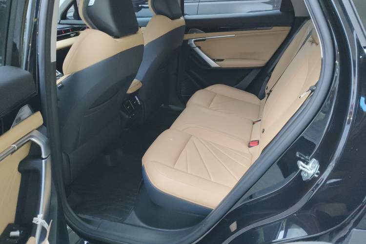 Used Geely Auto FX11 2023 1.5TD DCT Prestige Edition Left Rear Seat