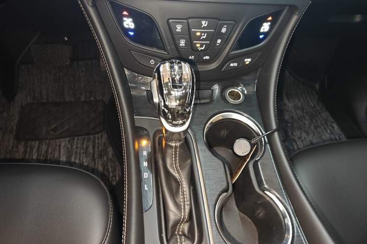 Used Buick Envision 2017 20T Two-Wheel Drive Leading Version Gear Lever