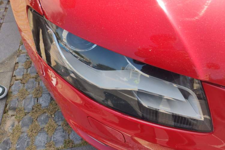 Used Audi A4L 2012 2.0 TFSI automatic Comfort trim level