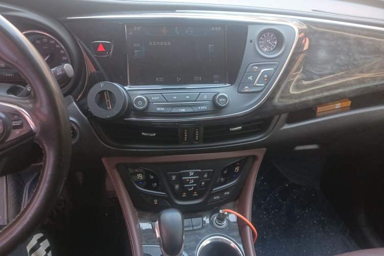 Used Buick Envision 2014 28T Four-Wheel Drive Luxury Model
