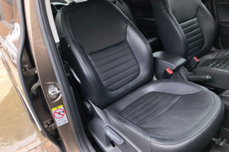 Used Skoda Yeti 2014 1.8TSI DSG Polar Edition