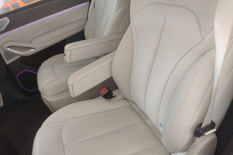 Used Denza N9 2025 Flagship Model